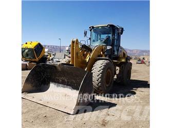 CAT 930M Gumikerekes homlokrakodók