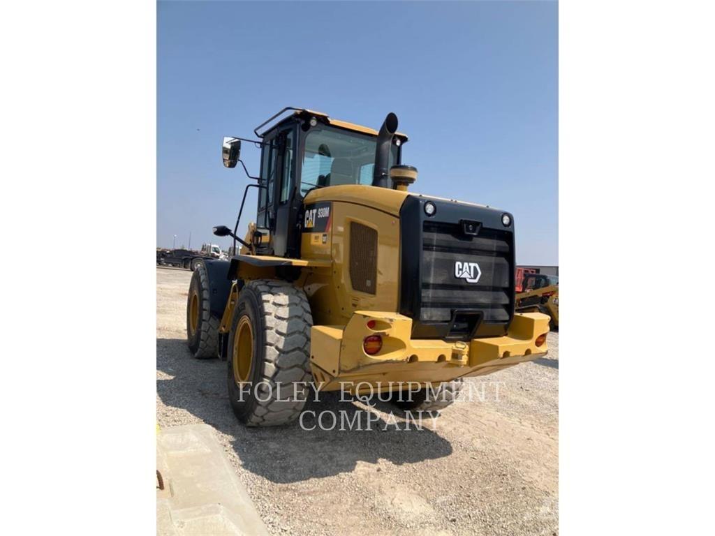 CAT 930M Gumikerekes homlokrakodók