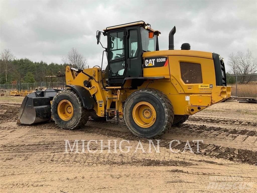 CAT 930M 3RQ Gumikerekes homlokrakodók