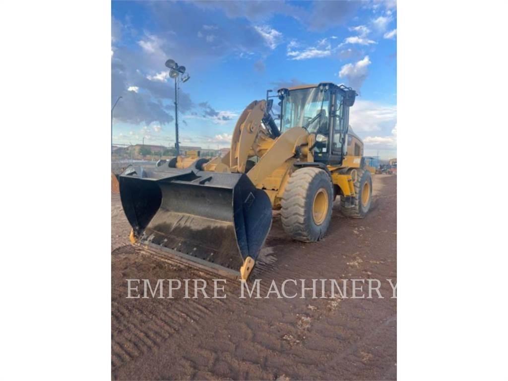 CAT 930M FC Gumikerekes homlokrakodók