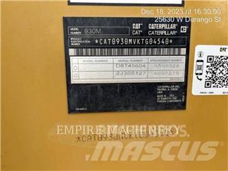 CAT 930M FC Gumikerekes homlokrakodók