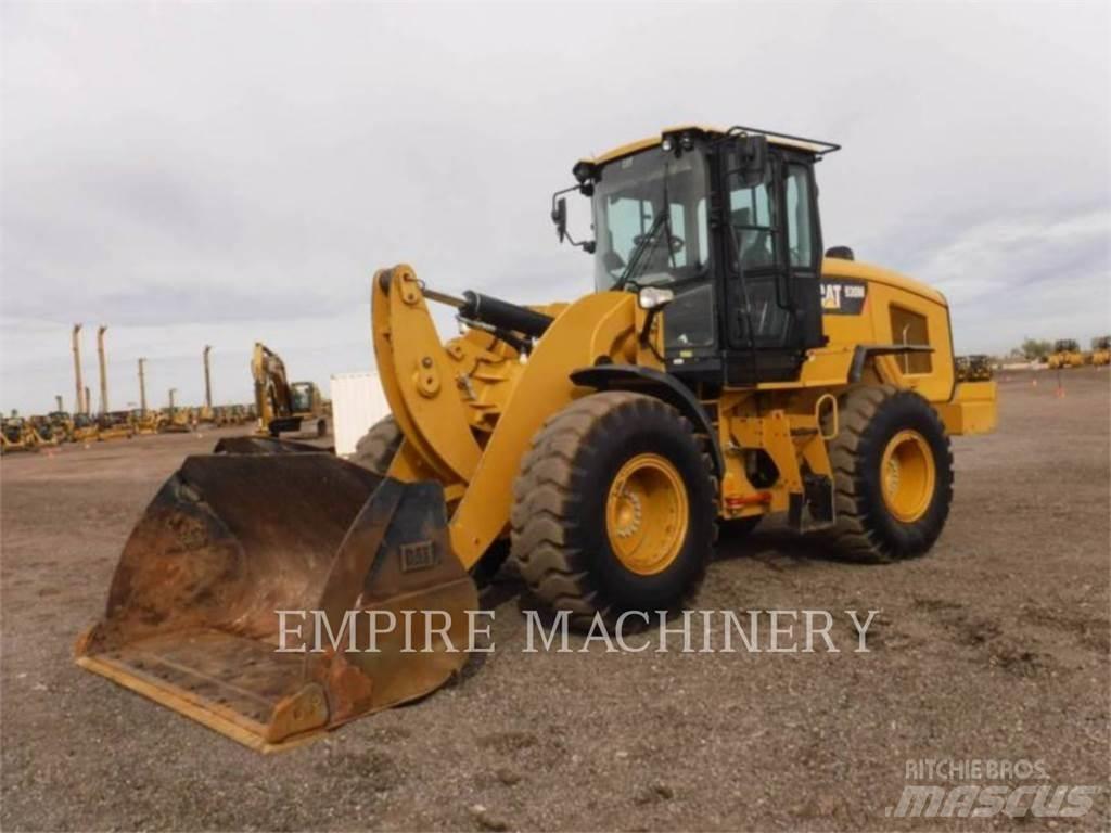 CAT 930M FC Gumikerekes homlokrakodók