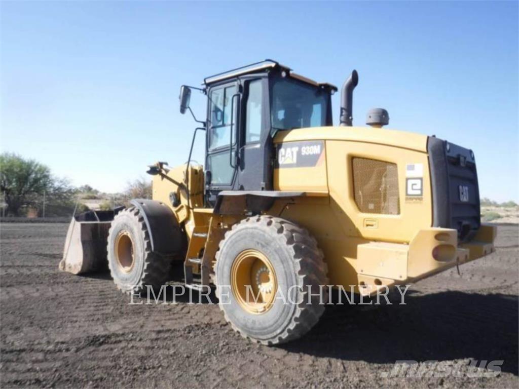 CAT 930M FC Gumikerekes homlokrakodók
