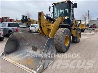CAT 930M FC Gumikerekes homlokrakodók