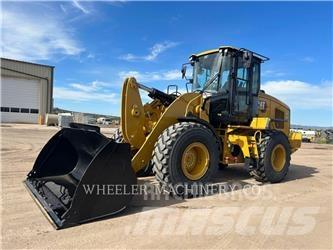 CAT 930M QC 3V Gumikerekes homlokrakodók