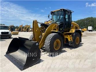 CAT 930MQC3V Gumikerekes homlokrakodók