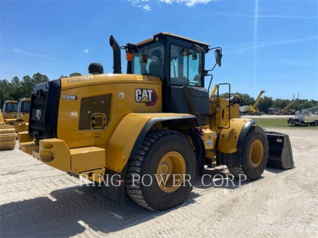 CAT 930MQC3V Gumikerekes homlokrakodók