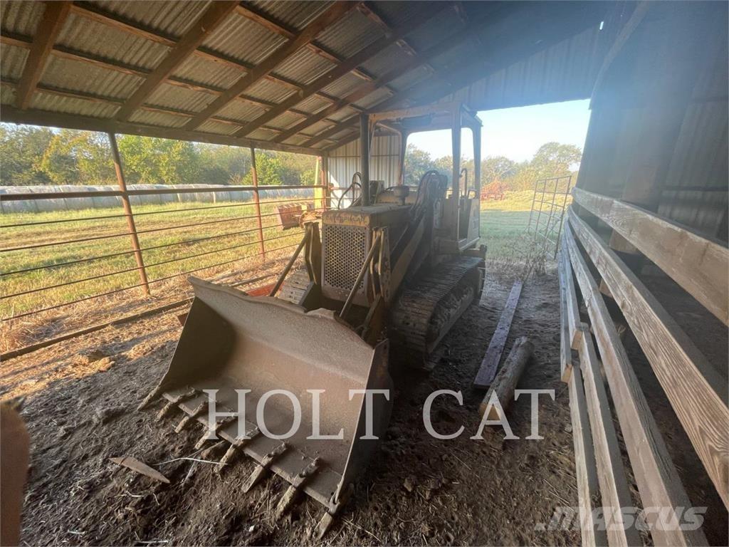 CAT 931B Lánctalpas homlokrakodók