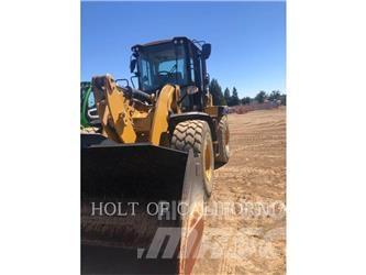 CAT 938 Gumikerekes homlokrakodók