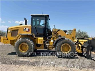 CAT 938 Gumikerekes homlokrakodók