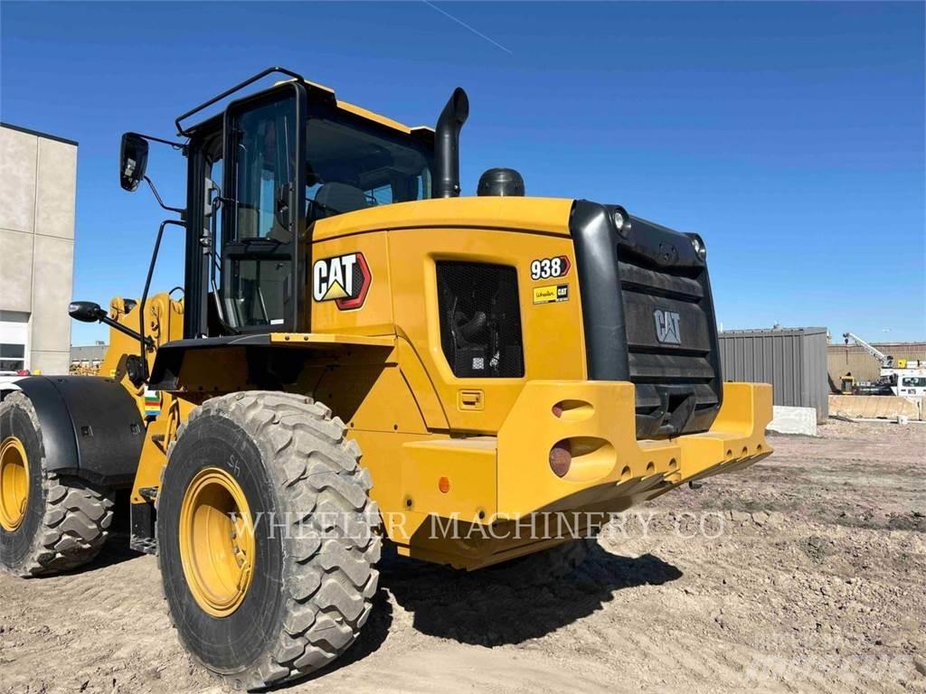 CAT 938 QC Gumikerekes homlokrakodók