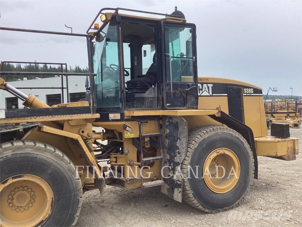 CAT 938G Gumikerekes homlokrakodók