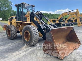 CAT 938GII Gumikerekes homlokrakodók