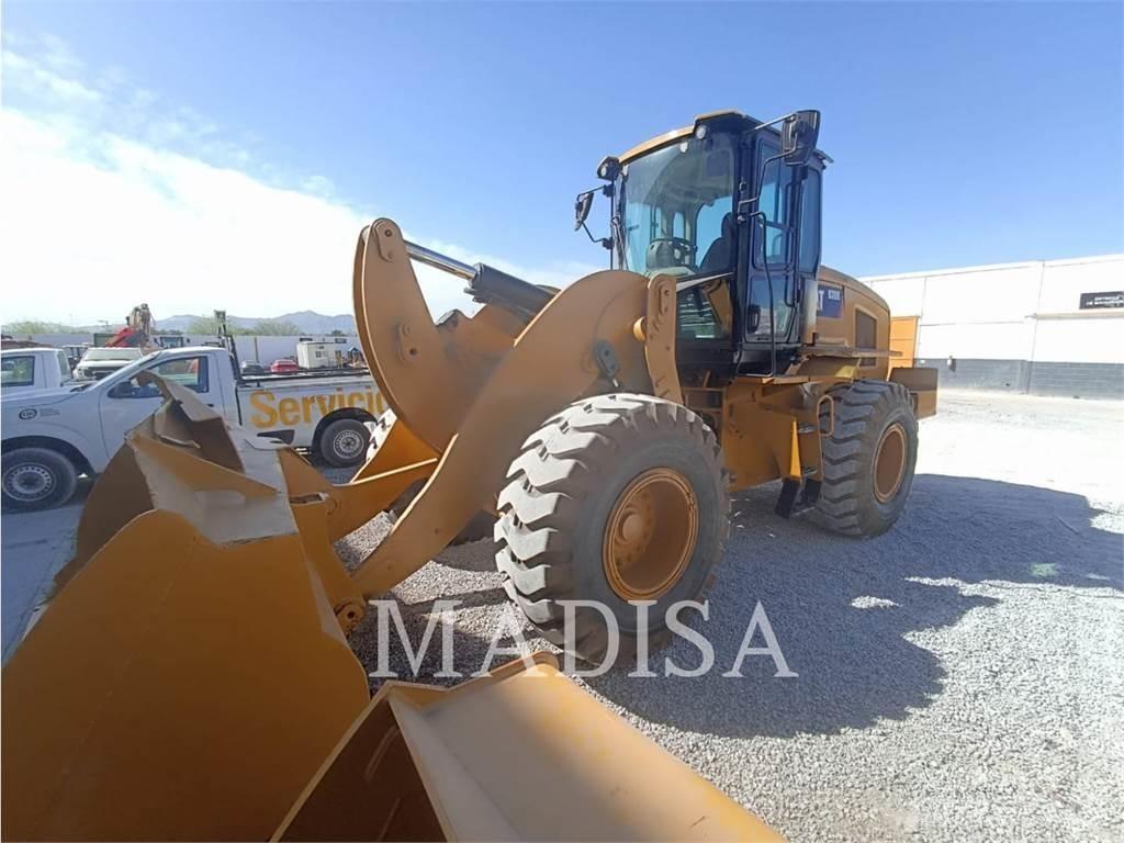 CAT 938K CL2 Gumikerekes homlokrakodók