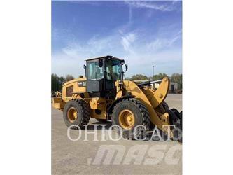 CAT 938M Gumikerekes homlokrakodók