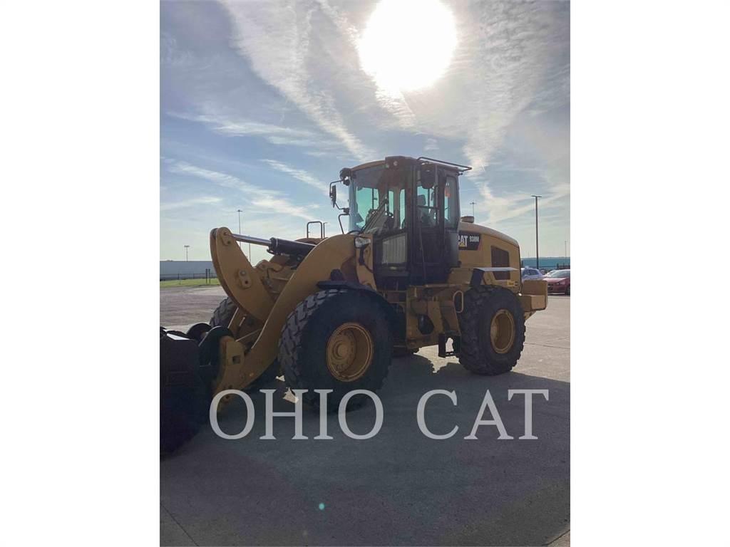 CAT 938M Gumikerekes homlokrakodók