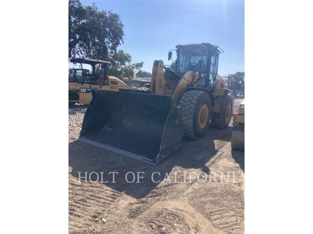 CAT 938M Gumikerekes homlokrakodók