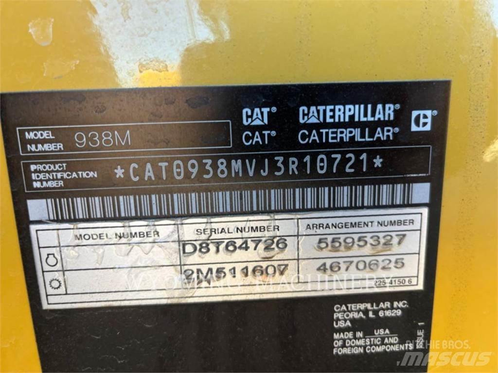 CAT 938M Gumikerekes homlokrakodók