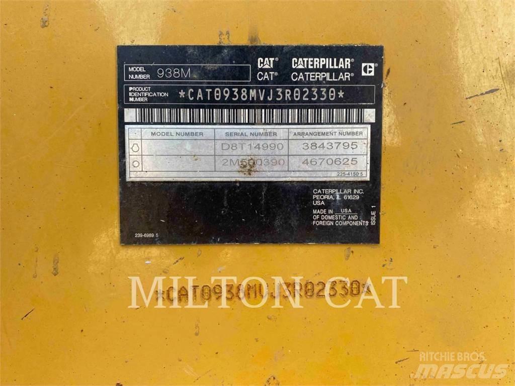 CAT 938M Gumikerekes homlokrakodók