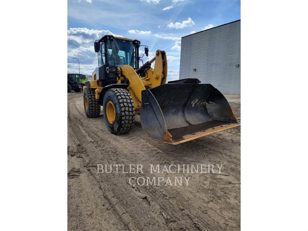 CAT 938M Gumikerekes homlokrakodók