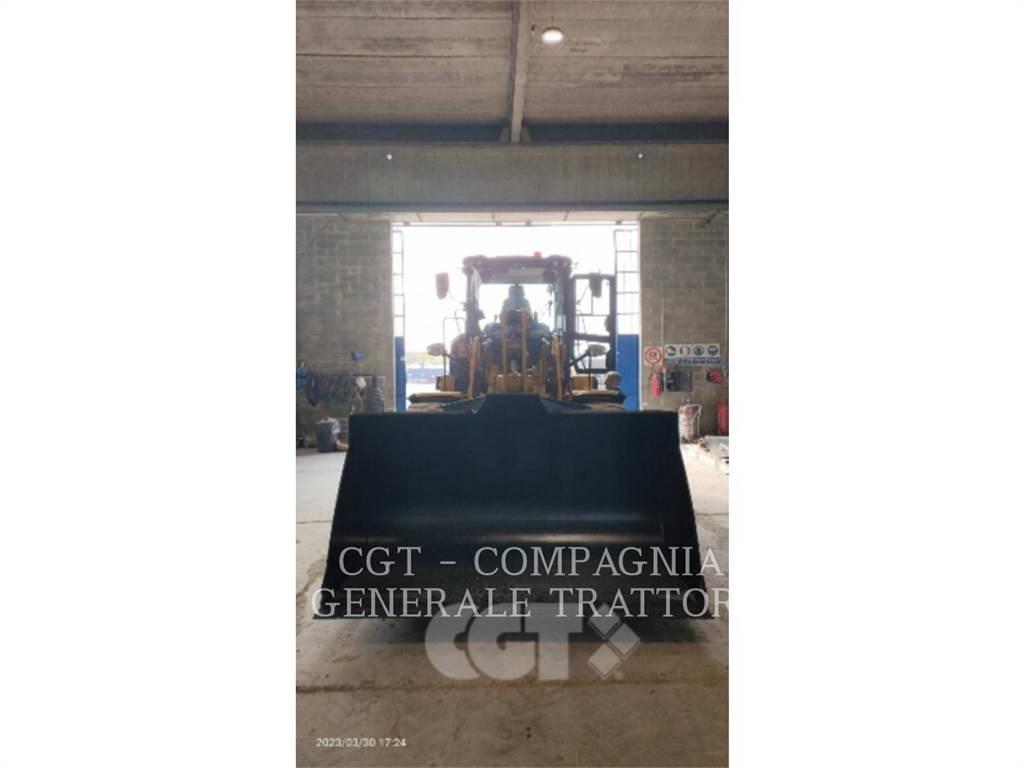CAT 938M Gumikerekes homlokrakodók