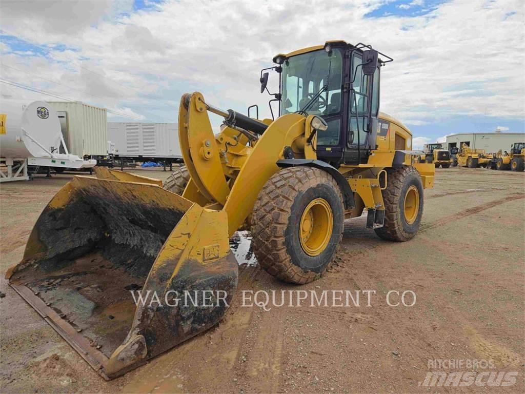 CAT 938M Gumikerekes homlokrakodók