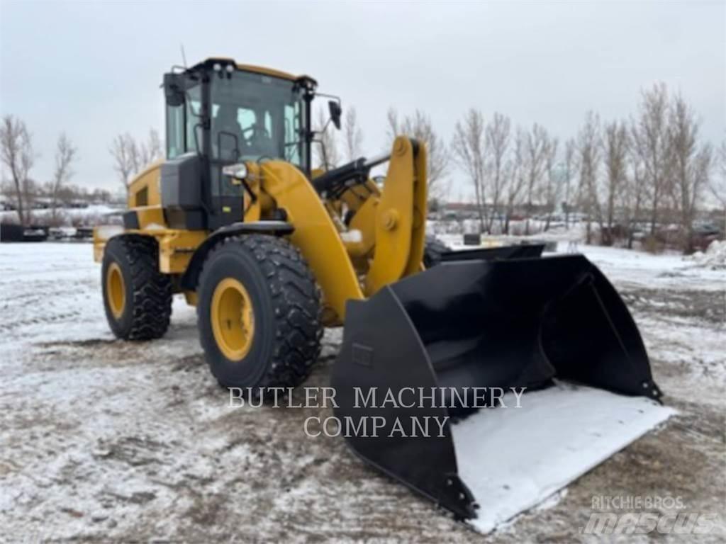 CAT 938M Gumikerekes homlokrakodók