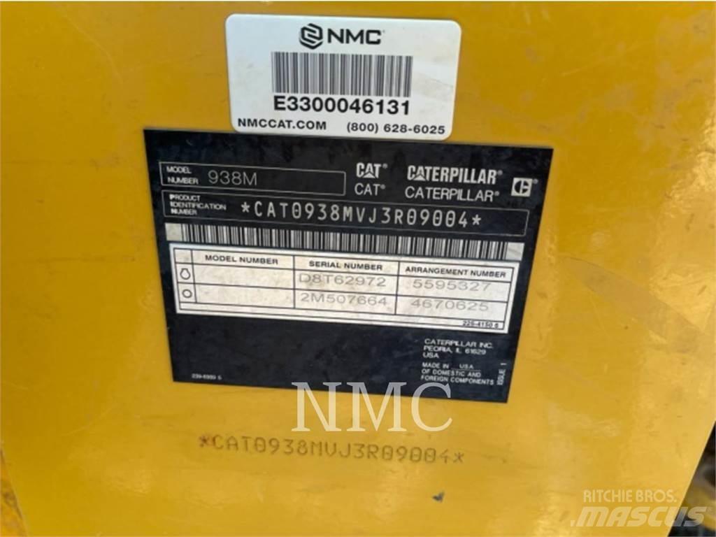 CAT 938M Gumikerekes homlokrakodók