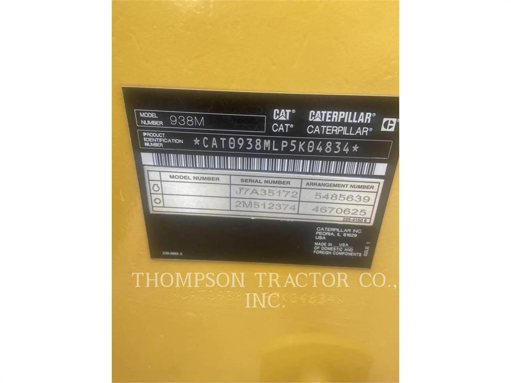 CAT 938M Gumikerekes homlokrakodók