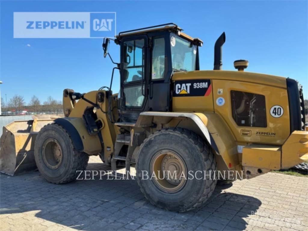 CAT 938M Gumikerekes homlokrakodók