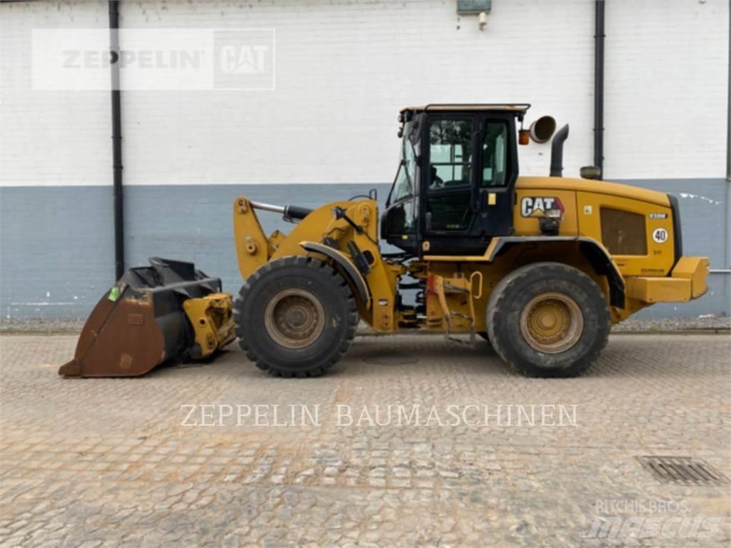 CAT 938M Gumikerekes homlokrakodók