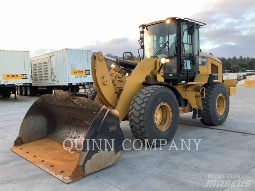 CAT 938M Gumikerekes homlokrakodók