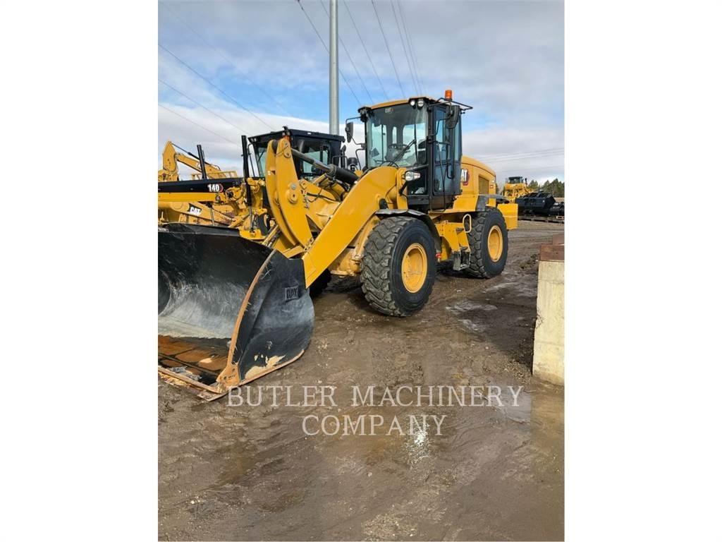 CAT 938M Gumikerekes homlokrakodók