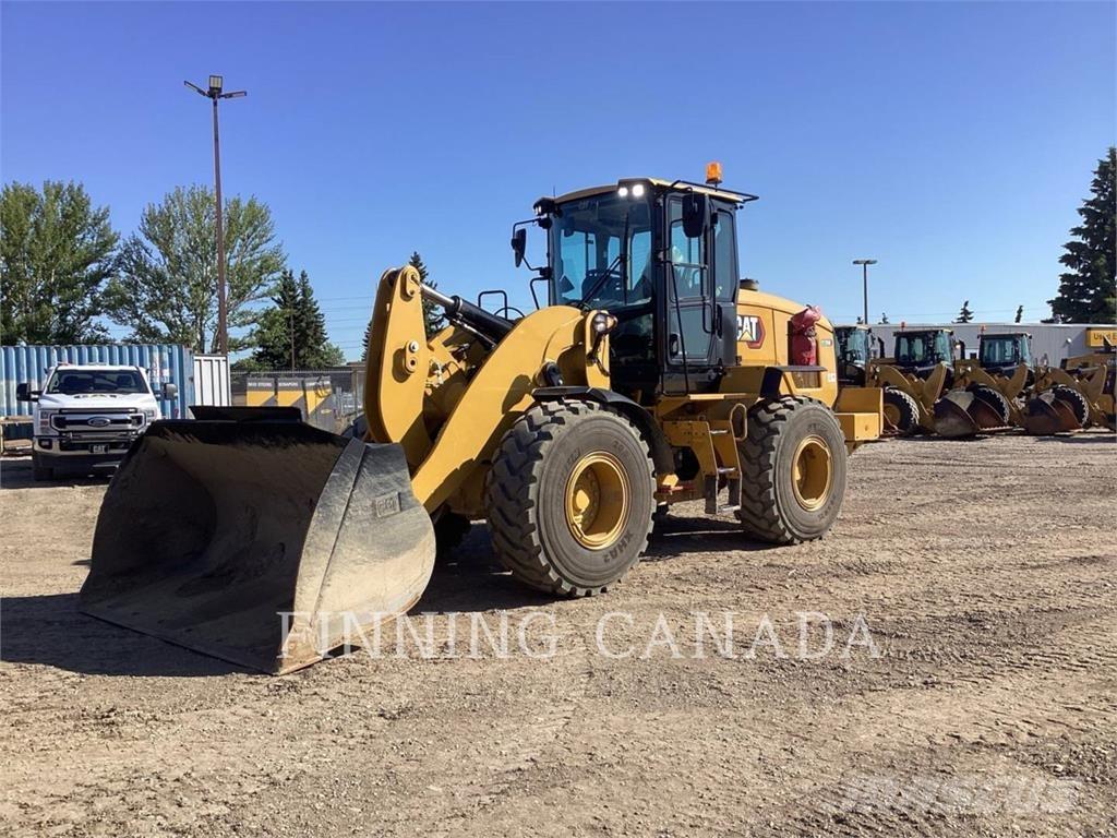 CAT 938M Gumikerekes homlokrakodók
