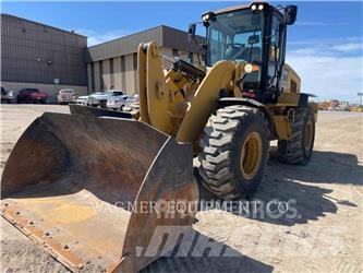 CAT 938M FC Gumikerekes homlokrakodók