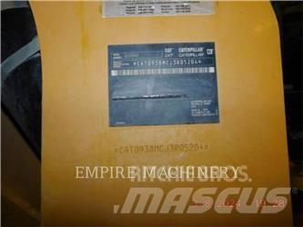 CAT 938M FC Gumikerekes homlokrakodók