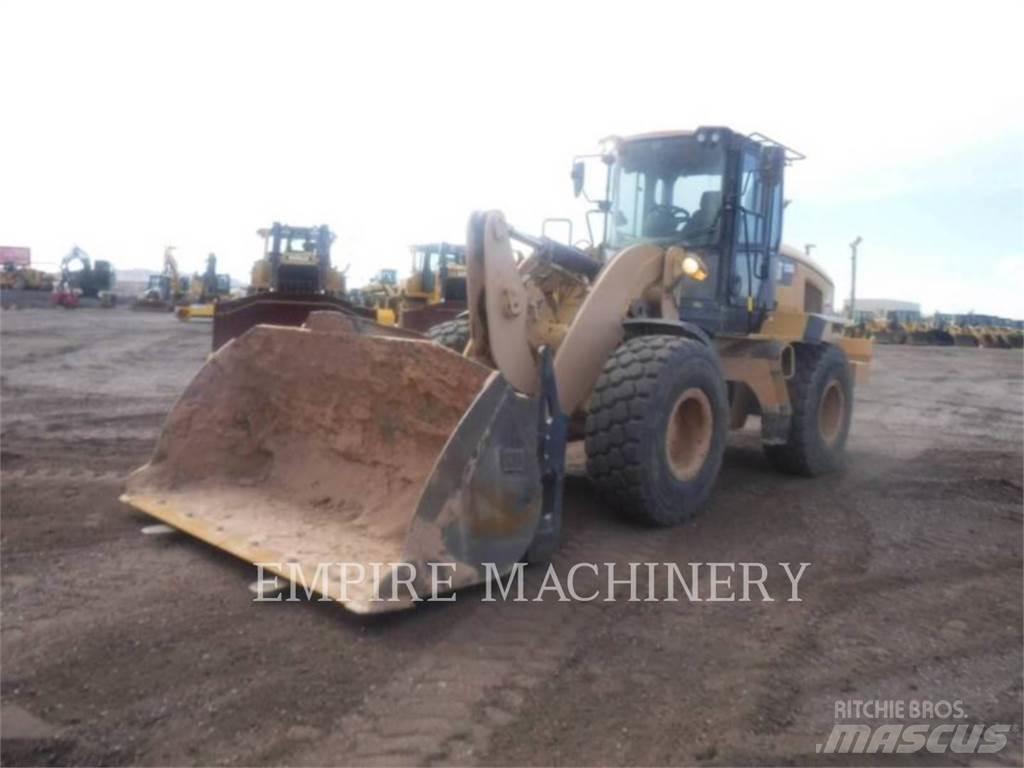 CAT 938M FC Gumikerekes homlokrakodók