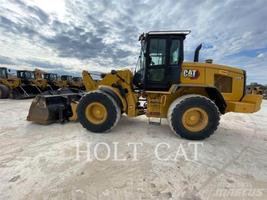 CAT 938M ISO Gumikerekes homlokrakodók