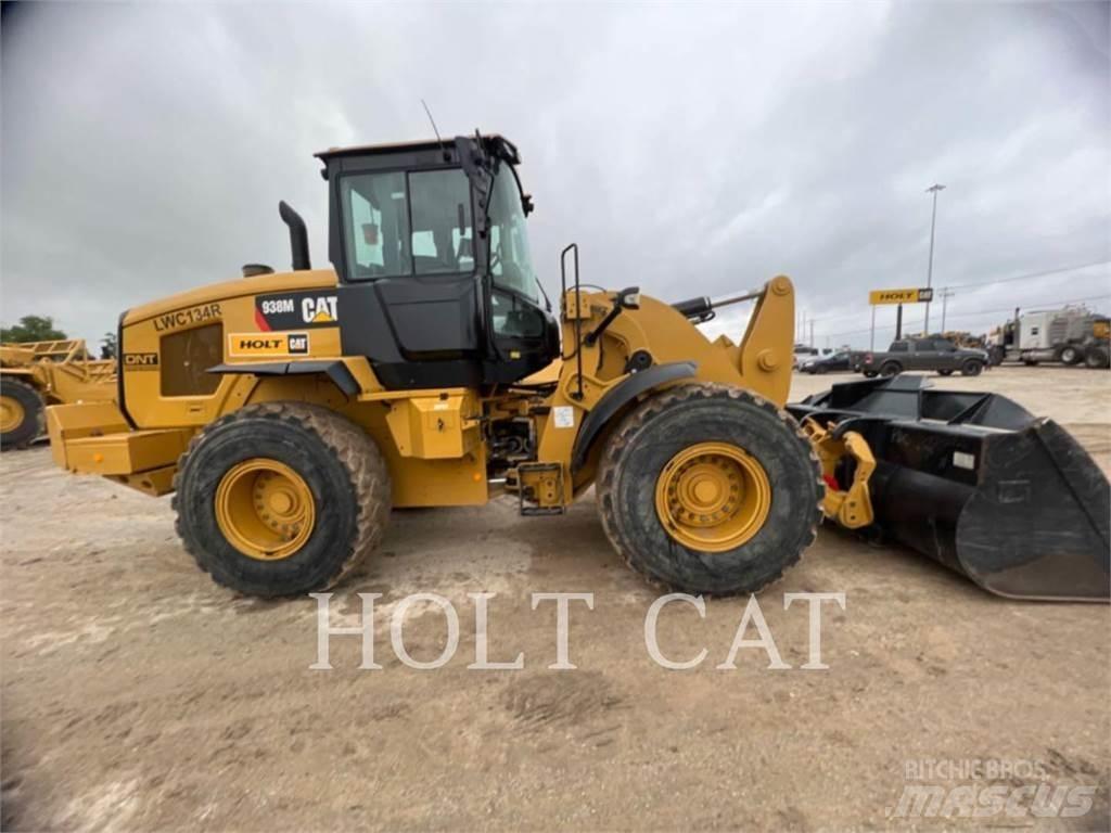 CAT 938M QC Gumikerekes homlokrakodók