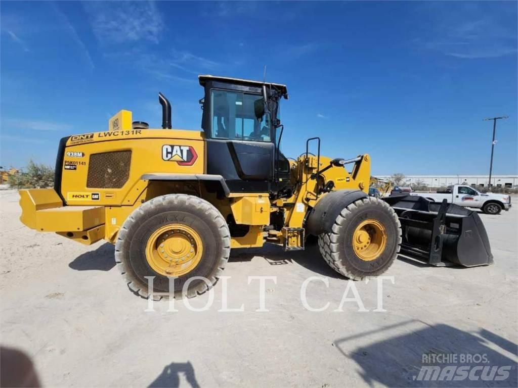 CAT 938M QC Gumikerekes homlokrakodók