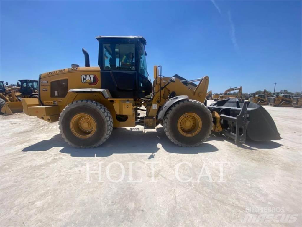 CAT 938M QC Gumikerekes homlokrakodók