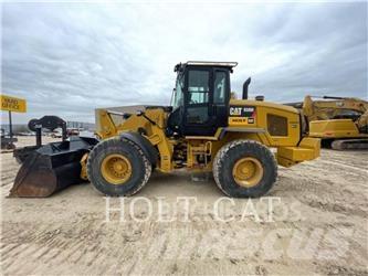 CAT 938M QC Gumikerekes homlokrakodók