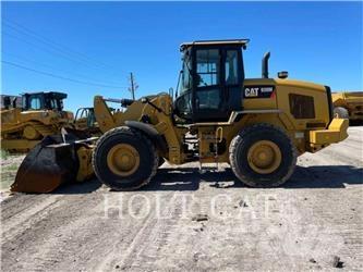 CAT 938M QC Gumikerekes homlokrakodók