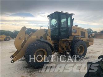 CAT 938M QC Gumikerekes homlokrakodók