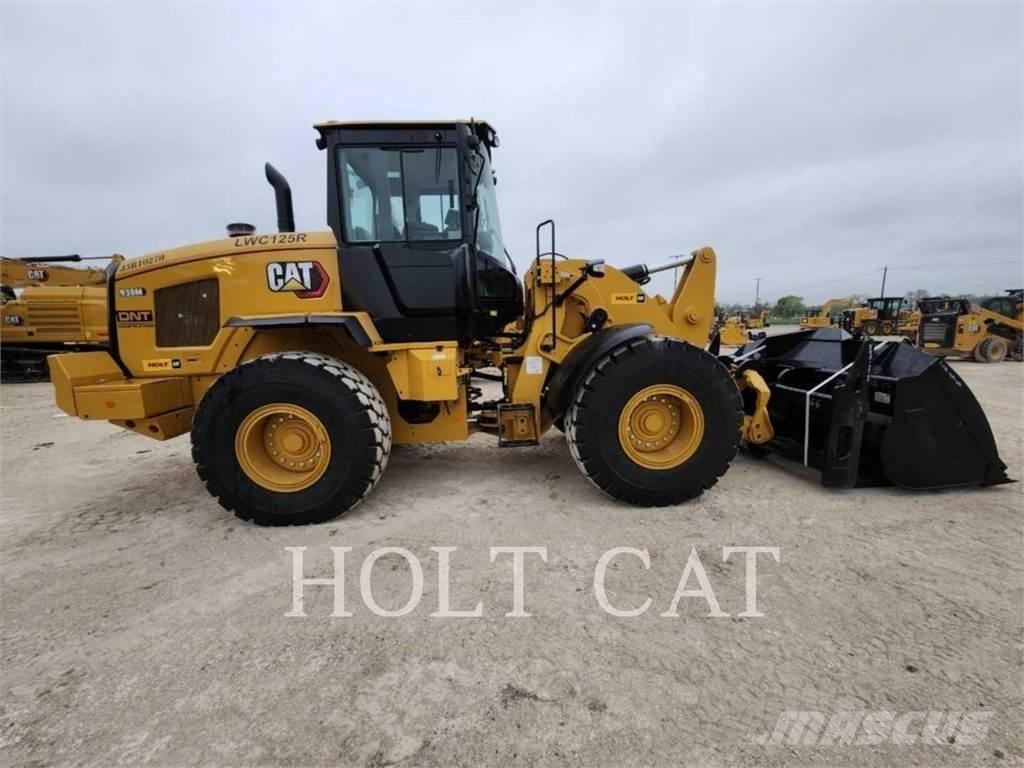CAT 938M QC Gumikerekes homlokrakodók