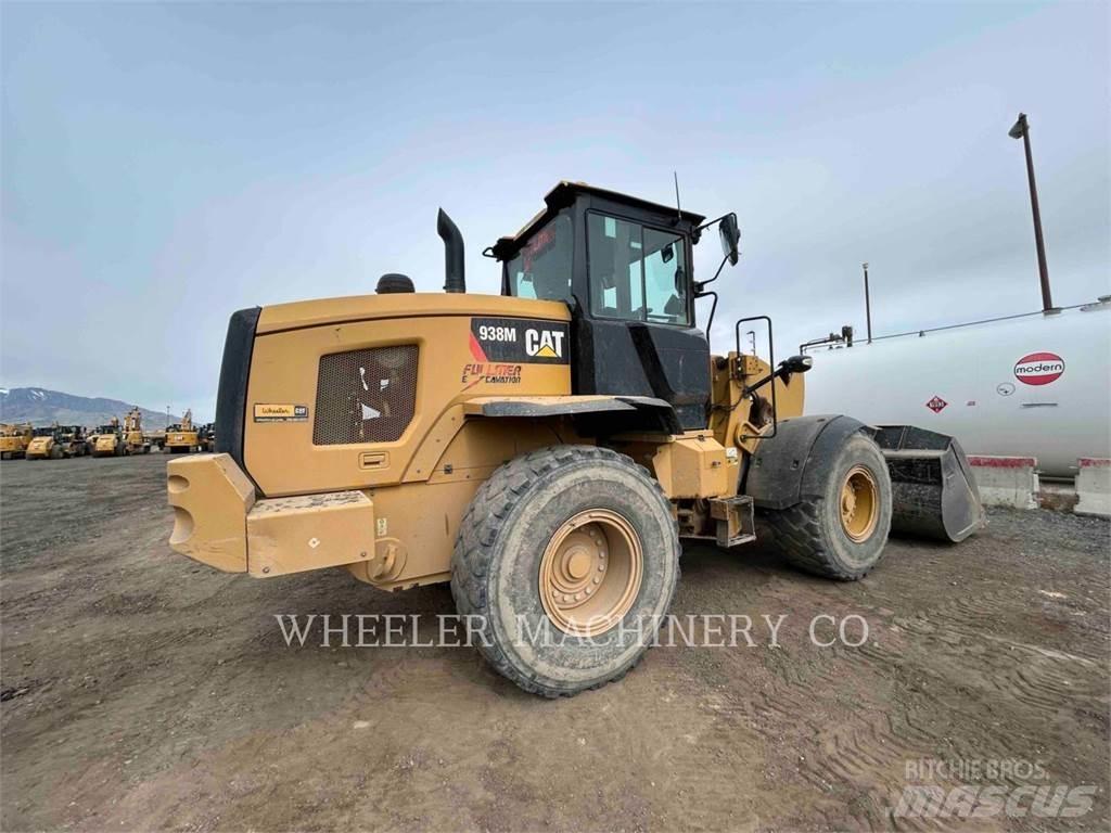 CAT 938M QC Gumikerekes homlokrakodók