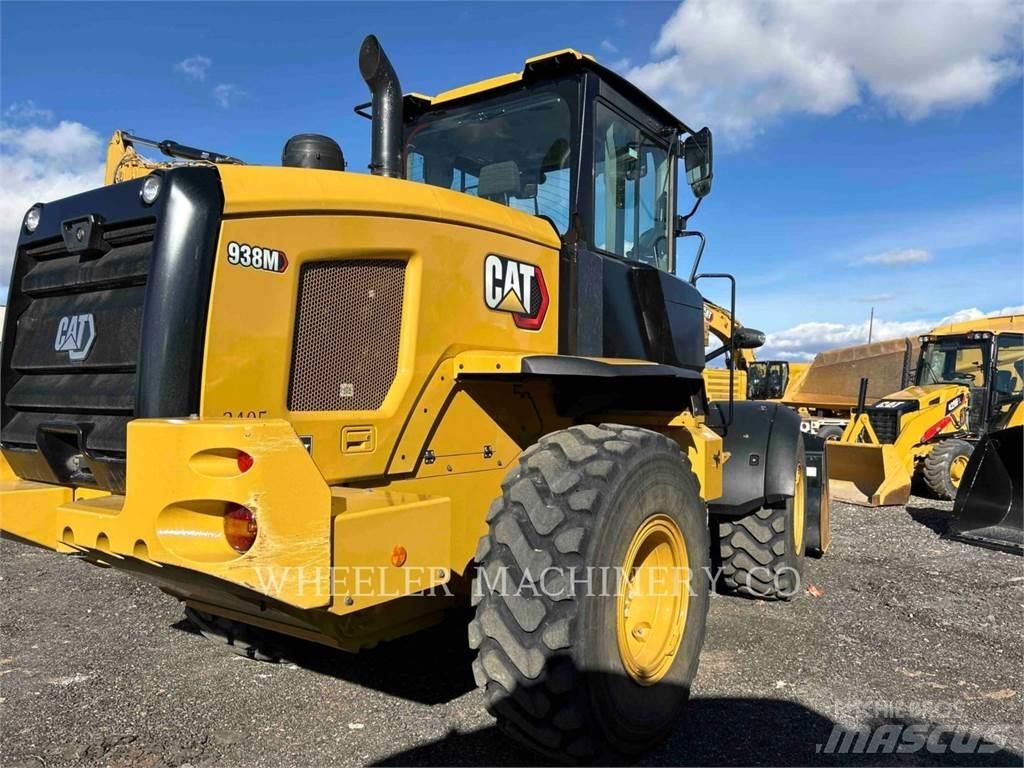 CAT 938M QC 3V Gumikerekes homlokrakodók
