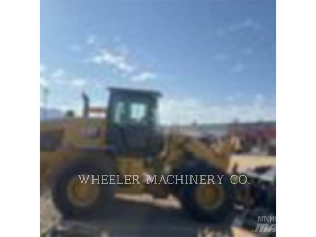 CAT 938M QC 3V Gumikerekes homlokrakodók