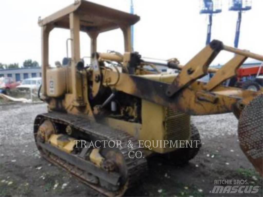 CAT 941B lánctalpas dózerek