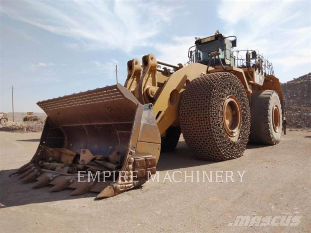 CAT 944H Gumikerekes homlokrakodók